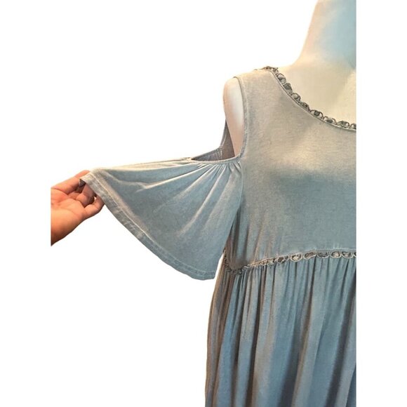 Umgee Medium Babydoll Cold Shoulder Dress‎ Women's Light Blue Lace Trim - Picture 4 of 8